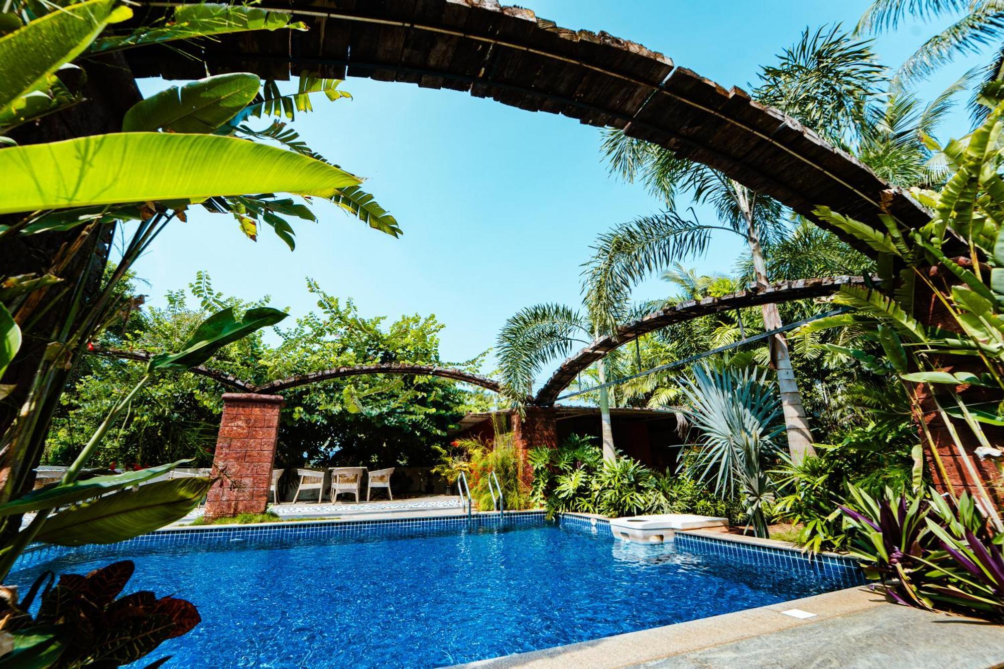 Hola Amigos Stays Anjuna Exterior photo